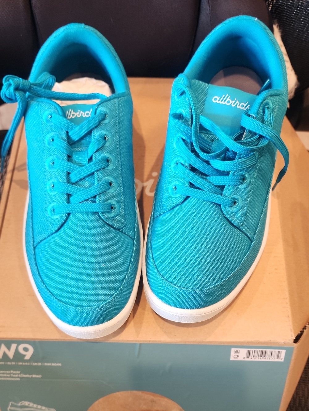 allbirds Women's Bright Teal Canvas Sneakers Size 9